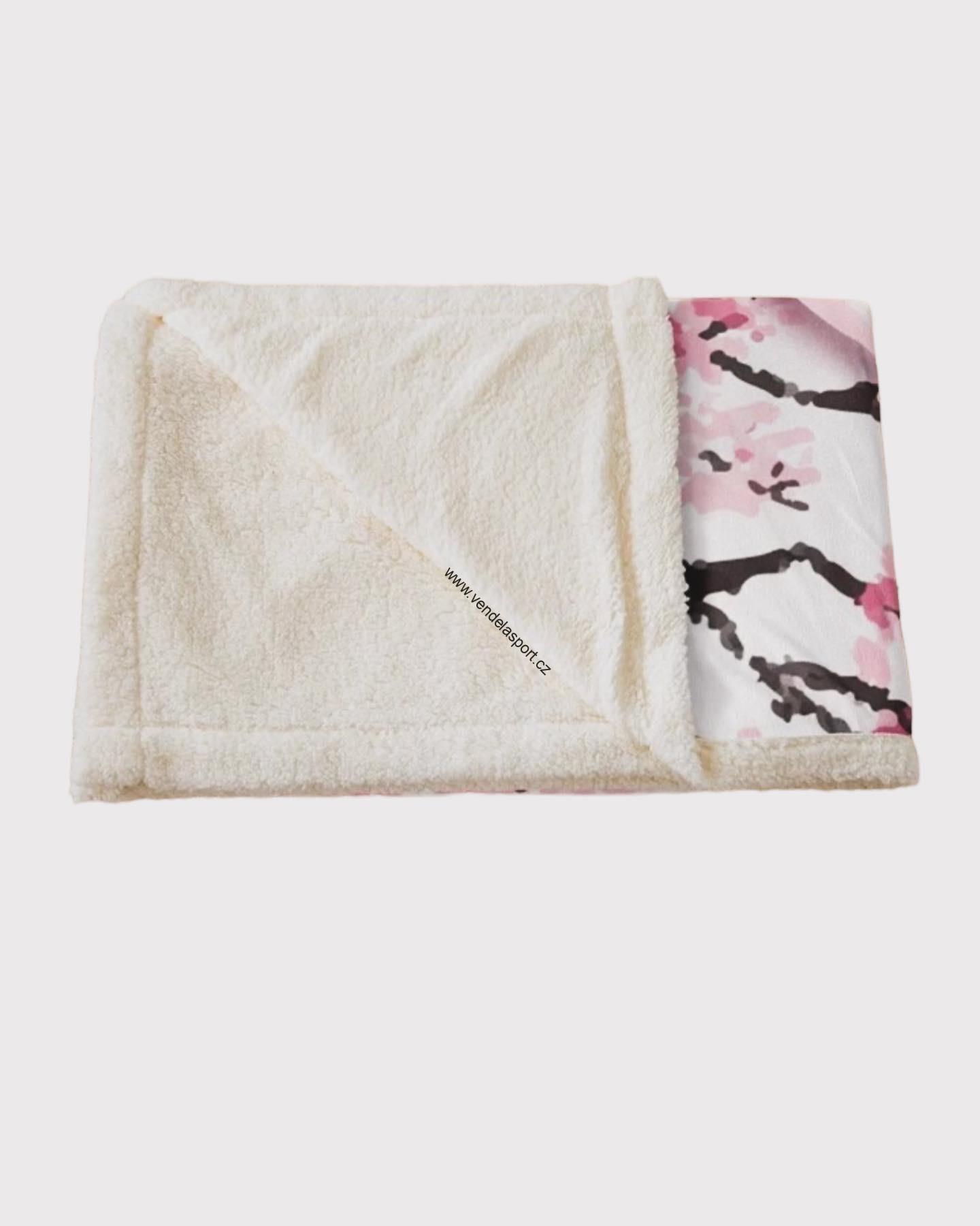 Deka s gymnastkou 150 x 180 cm