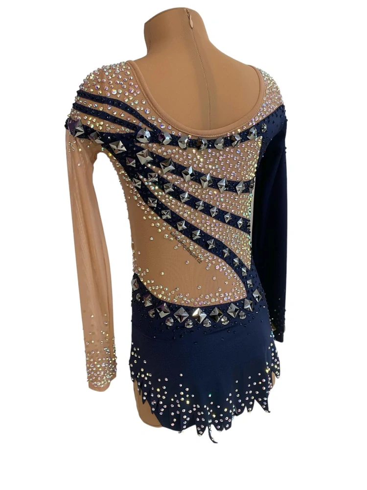 Dres na moderní gymnastiku 130-140